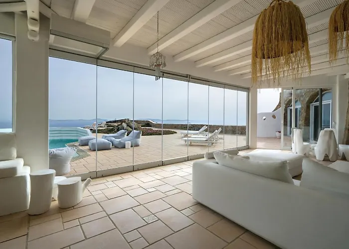 Cliff 270 In Houlakia