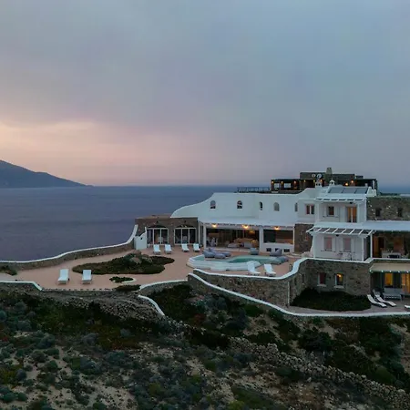Vila Cliff 270