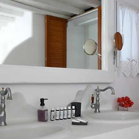 Cliff 270 In Houlakia Villa